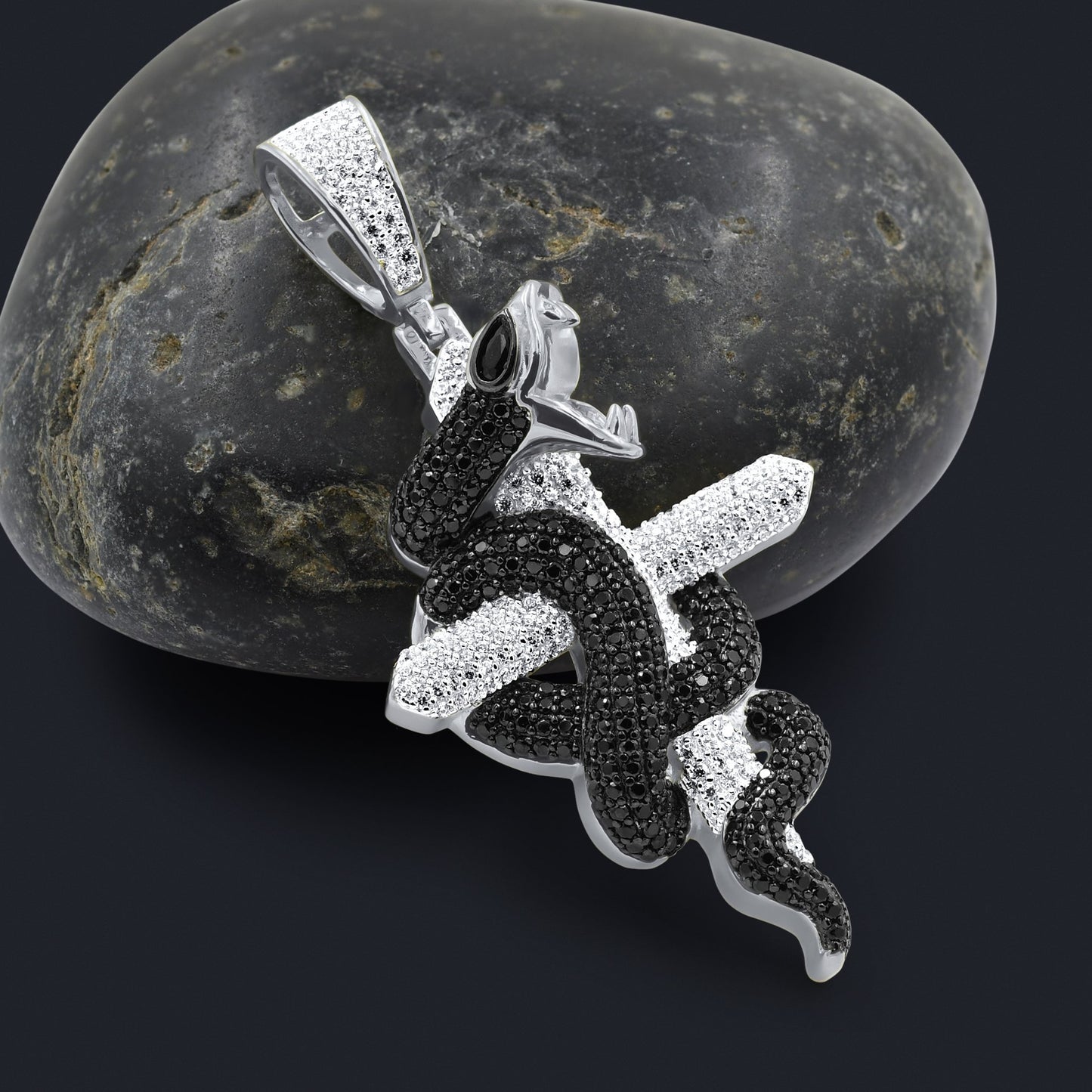 ADDER BLING PENDANT I 9215837